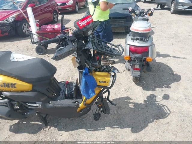 2025 TANK 200 EFI 14