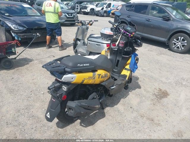 2025 TANK 200 EFI 4