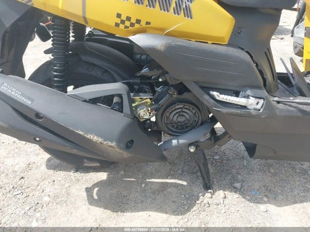 2025 TANK 200 EFI 8