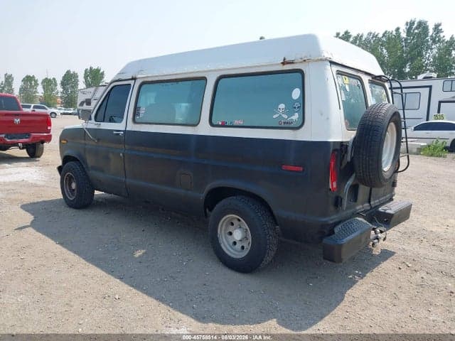 1983 FORD ECONOLINE E150 VAN 3