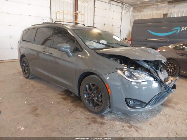 2020 CHRYSLER PACIFICA LIMITED 1