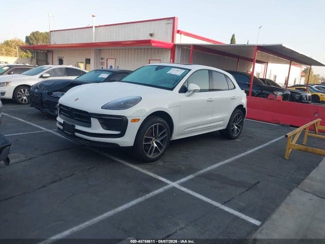 2024 PORSCHE MACAN T 2