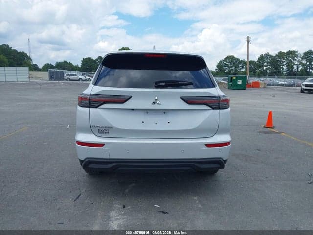 2025 MITSUBISHI OUTLANDER ES 2.5 2WD 15