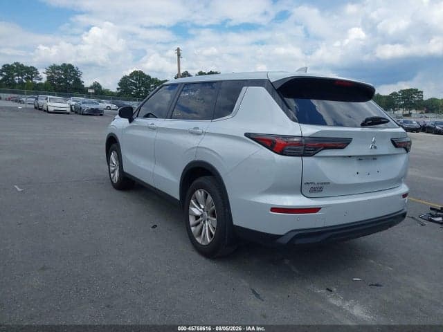2025 MITSUBISHI OUTLANDER ES 2.5 2WD 3
