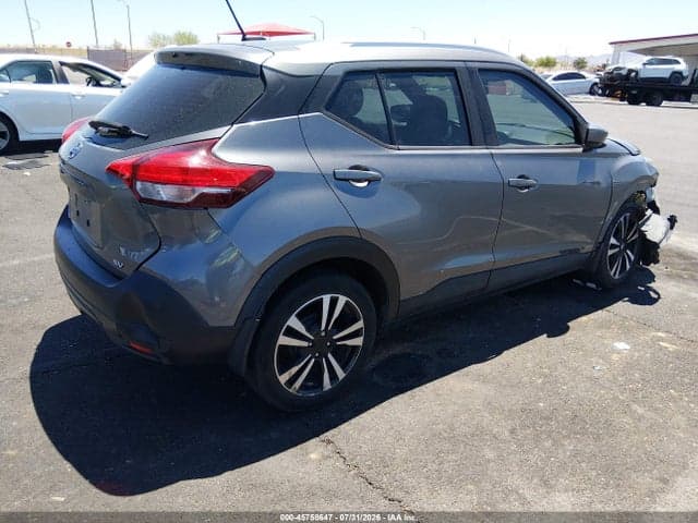 2018 NISSAN KICKS SV 4