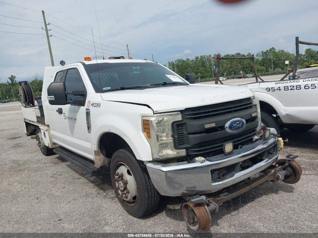 2018 FORD F-350 XL 9