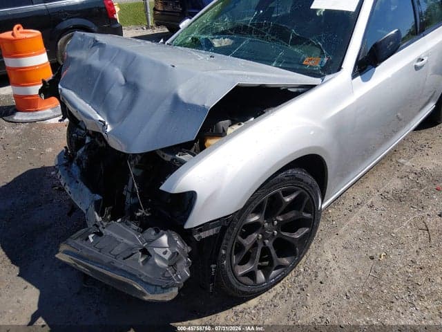 2019 CHRYSLER 300 TOURING 17