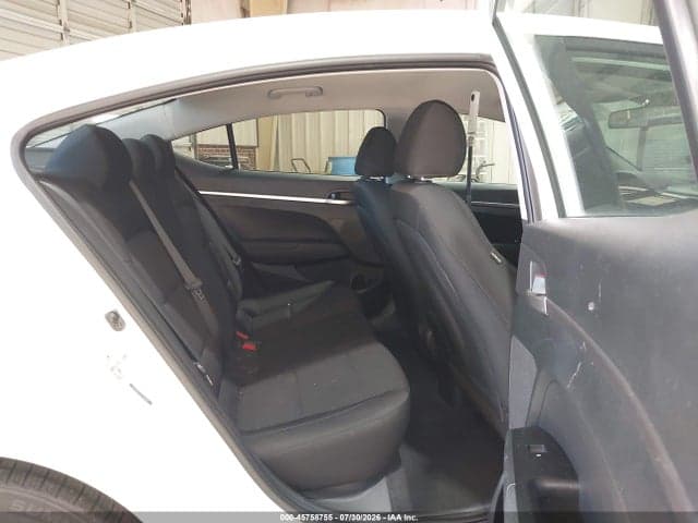 2020 HYUNDAI ELANTRA SEL 8