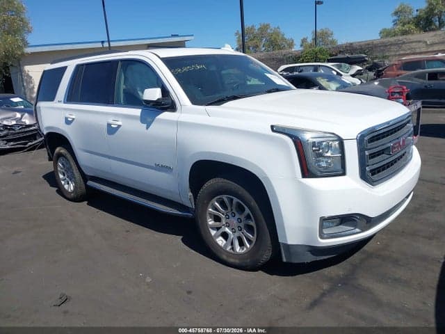 2017 GMC YUKON SLE 1