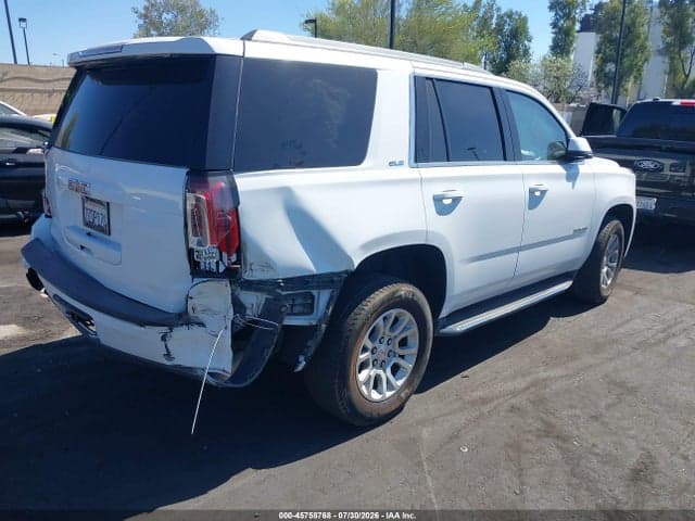 2017 GMC YUKON SLE 4