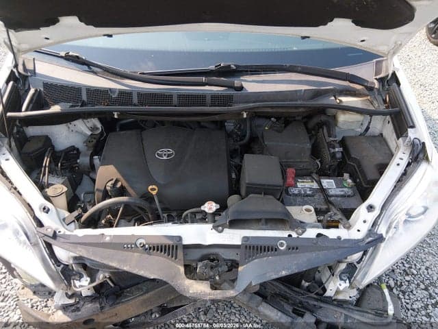 2018 TOYOTA SIENNA LE 8-PASSENGER 10