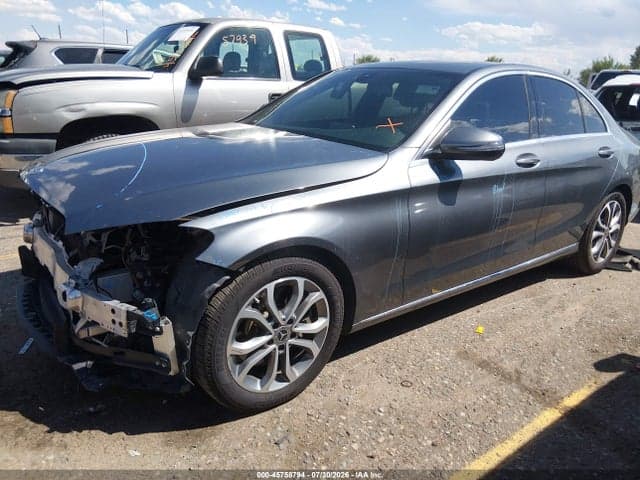2018 MERCEDES-BENZ C 300 2