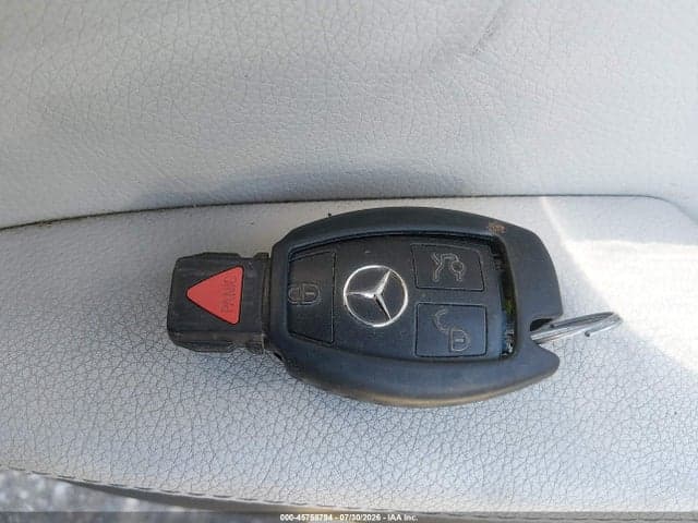 2018 MERCEDES-BENZ C 300 11