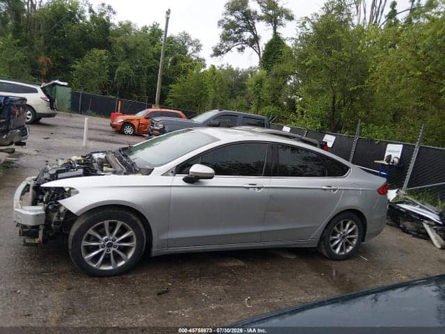2017 FORD FUSION SE 15
