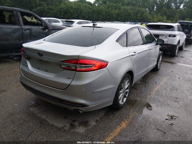 2017 FORD FUSION SE 4