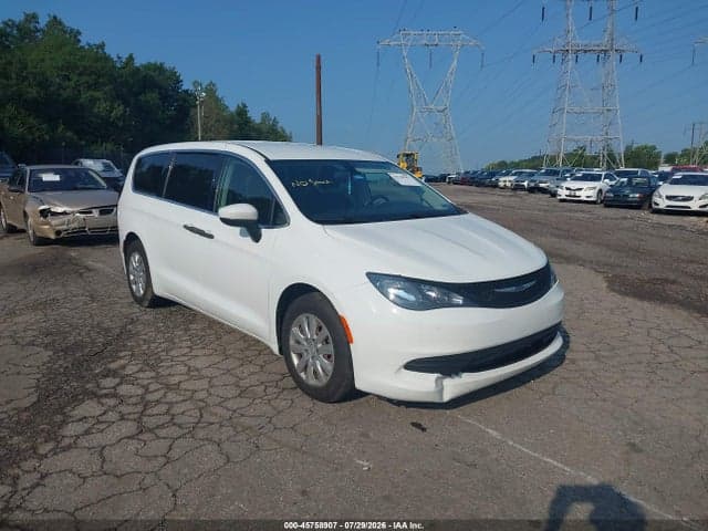 2020 CHRYSLER VOYAGER L - 1