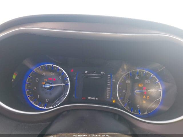 2020 CHRYSLER VOYAGER L 7