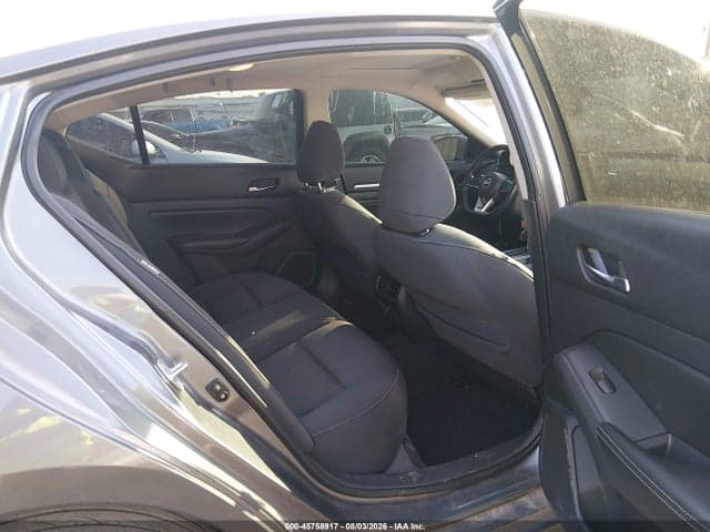 2019 NISSAN ALTIMA 2.5 SV 8