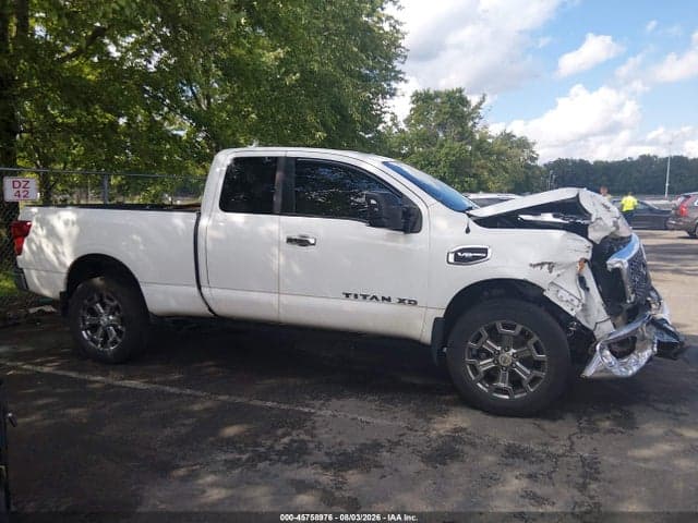 2017 NISSAN TITAN XD SV GAS 13