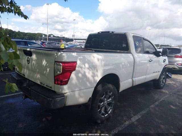 2017 NISSAN TITAN XD SV GAS 4