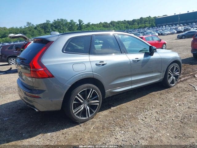 2021 VOLVO XC60 RECHARGE PLUG-IN HYBRID T8 R-DESIGN 4