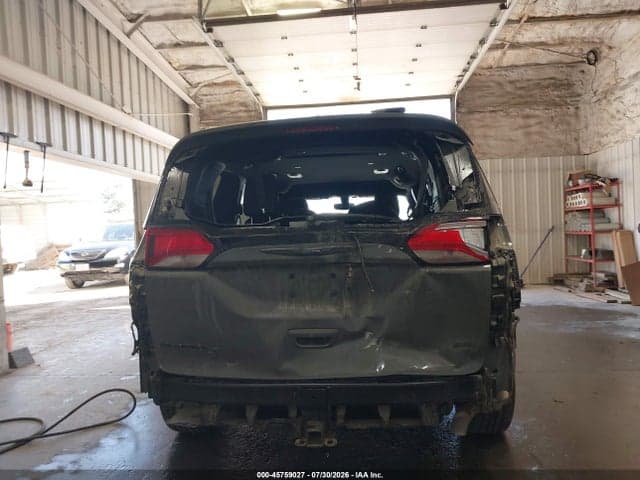 2020 CHRYSLER PACIFICA AWD LAUNCH EDITION 16