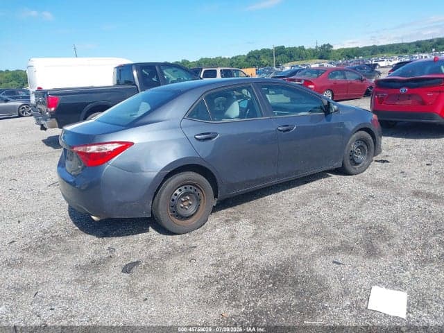 2017 TOYOTA COROLLA LE 4
