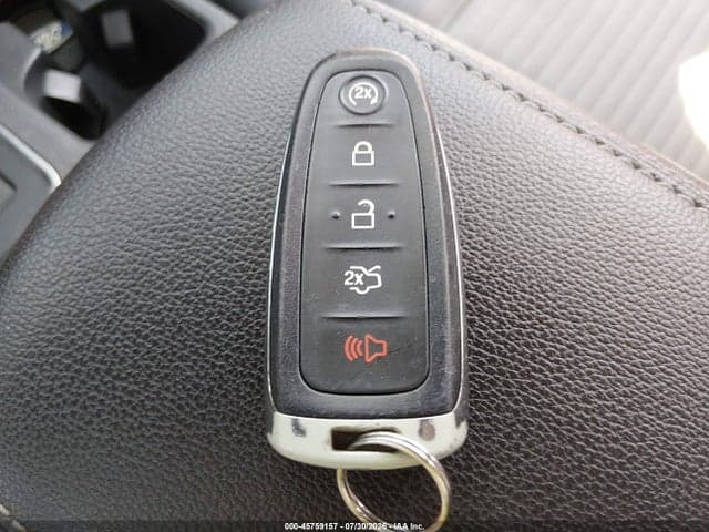 2019 FORD ESCAPE SE 11