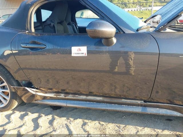 2017 FIAT 124 SPIDER 6