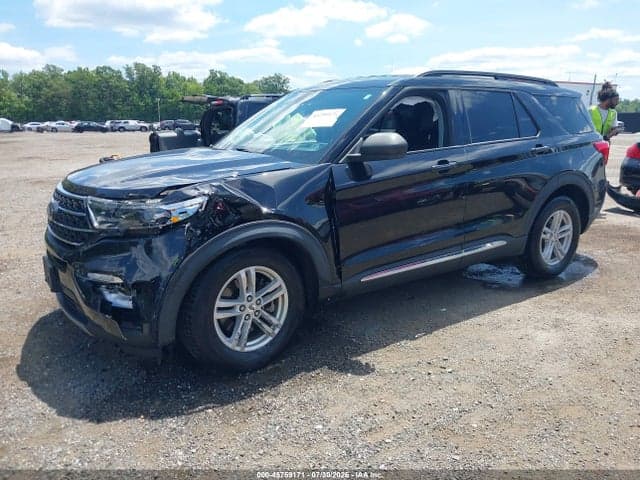 2022 FORD EXPLORER XLT 2