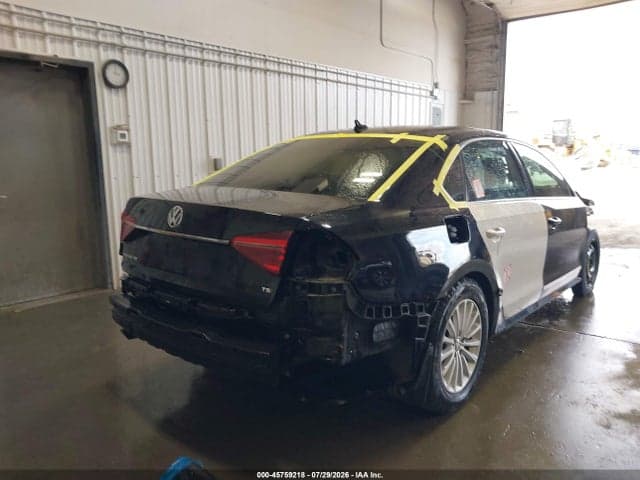 2017 VOLKSWAGEN PASSAT 1.8T SE 4