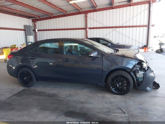 2017 TOYOTA COROLLA XSE 13