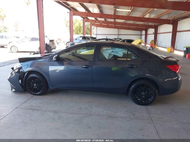 2017 TOYOTA COROLLA XSE 14