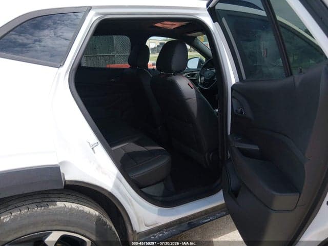 2025 CHEVROLET TRAX FWD 2RS 8