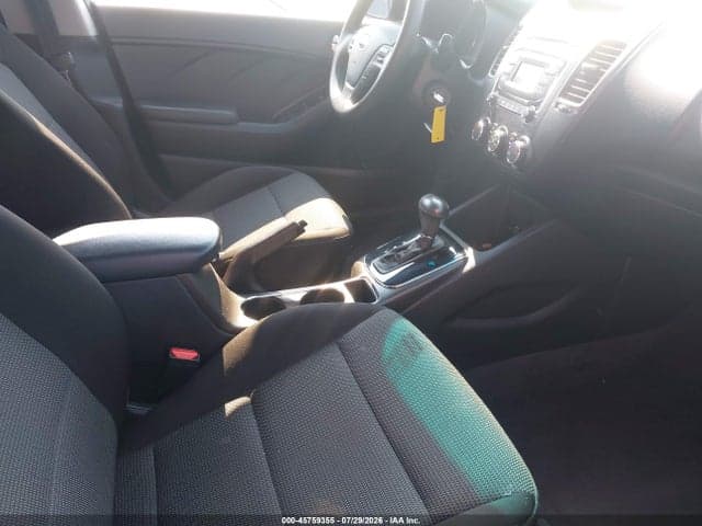 2017 KIA FORTE LX 5