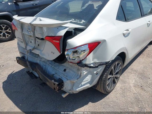 2017 TOYOTA COROLLA SE 17