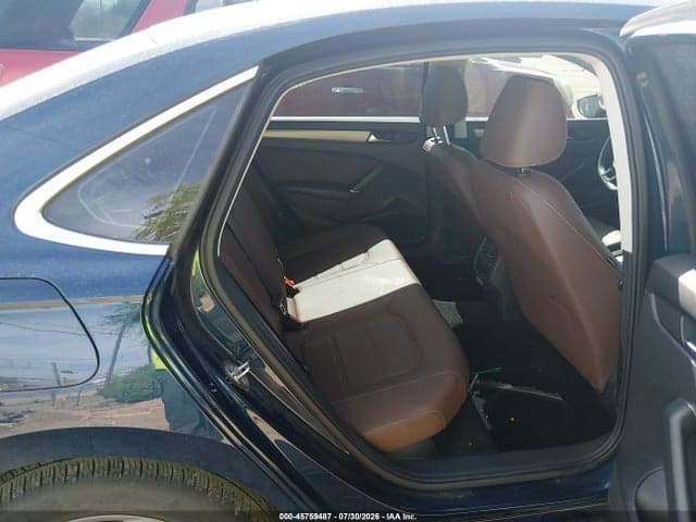 2020 VOLKSWAGEN PASSAT 2.0T SE 8