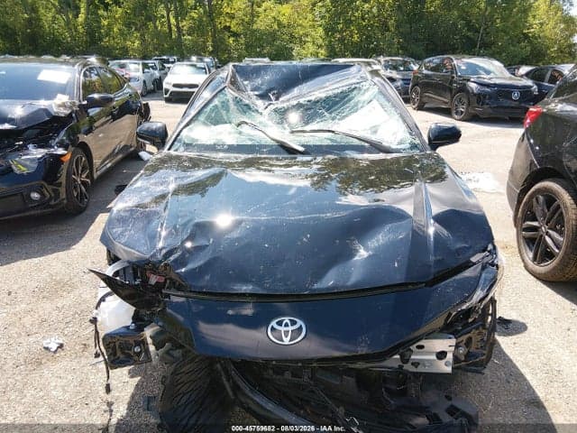 2025 TOYOTA CAMRY LE 11