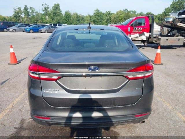 2017 FORD FUSION SE 16