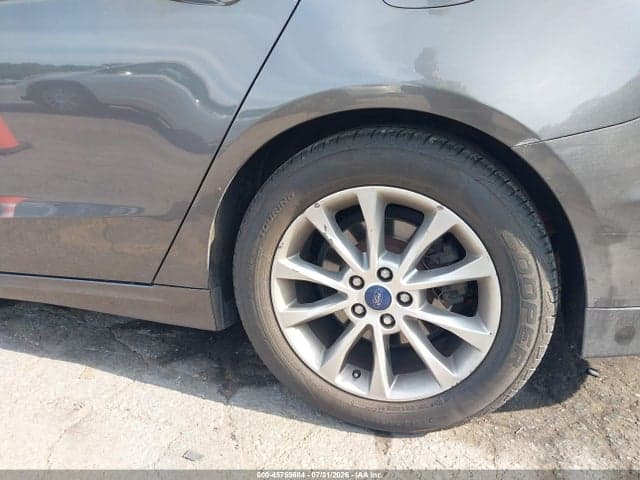 2017 FORD FUSION SE 20