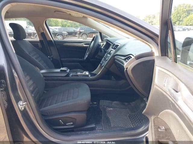 2017 FORD FUSION SE 5