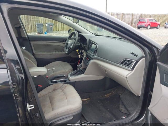 2018 HYUNDAI ELANTRA SEL 5