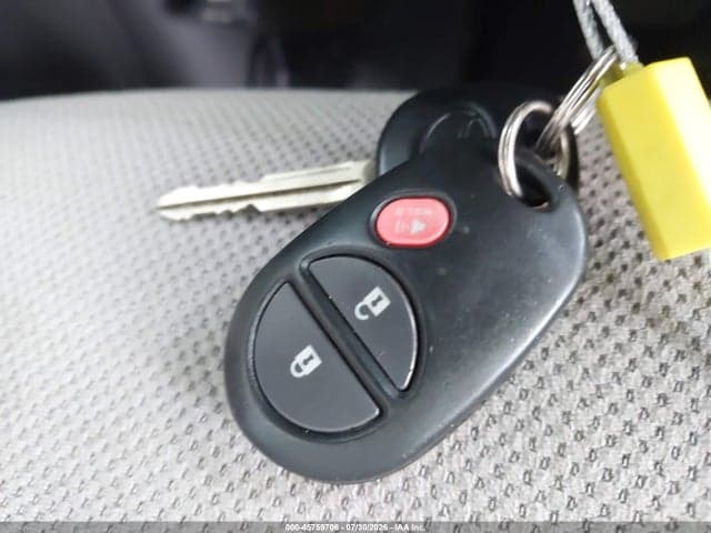 2017 TOYOTA SIENNA L 7 PASSENGER 11