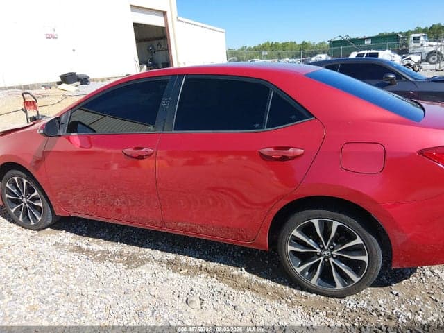 2017 TOYOTA COROLLA SE 14