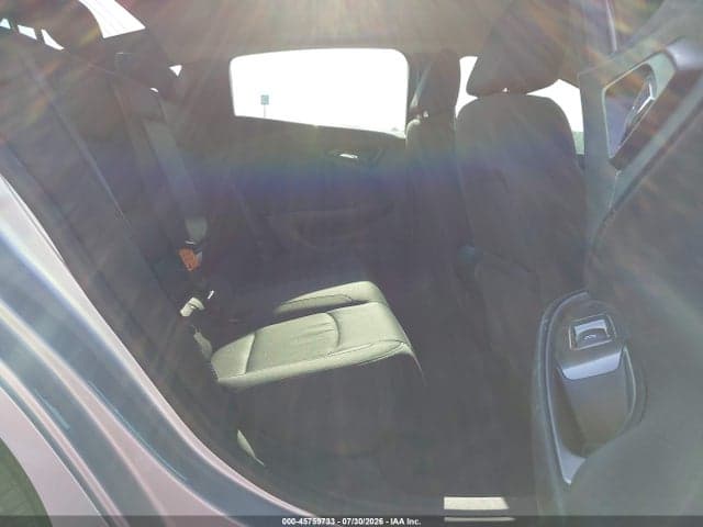 2017 CHEVROLET MALIBU LS 8