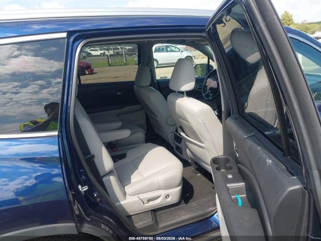 2019 HONDA PILOT TOURING 8