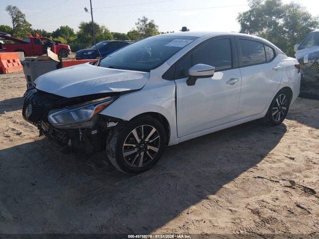 2021 NISSAN VERSA SV XTRONIC CVT 2