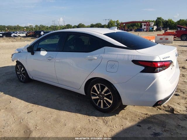 2021 NISSAN VERSA SV XTRONIC CVT 15
