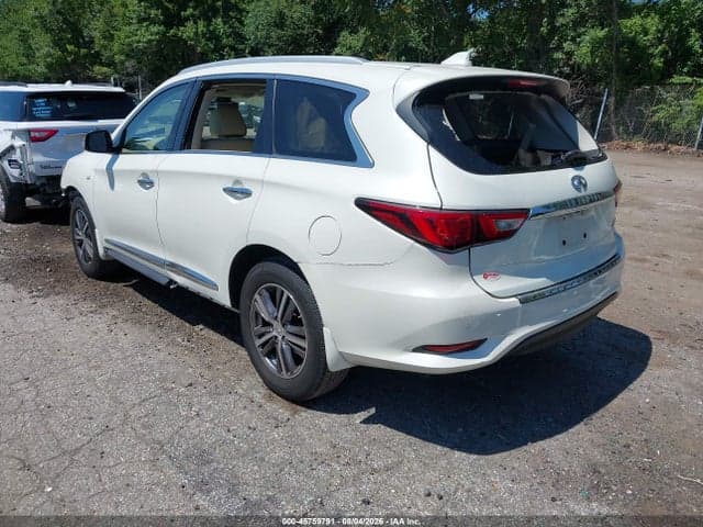 2017 INFINITI QX60 3