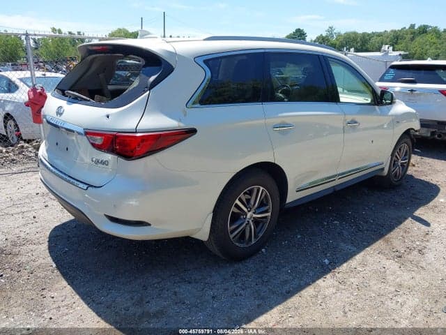 2017 INFINITI QX60 4
